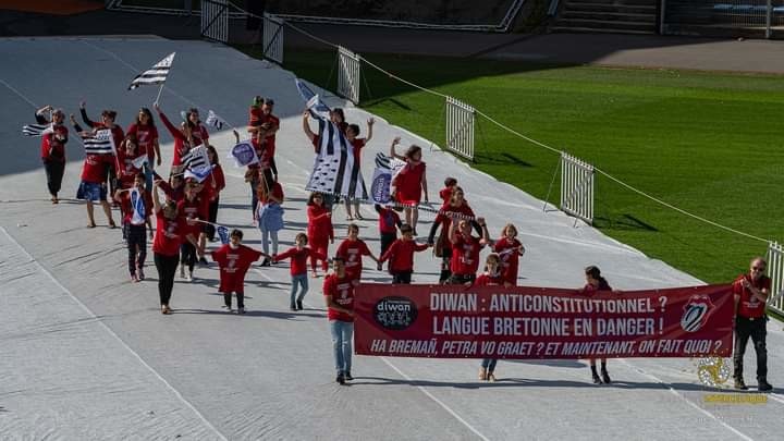 manif_interceltique_ha_breman_2021_eost_245033690_4537929582917261_1040667820121174787_n