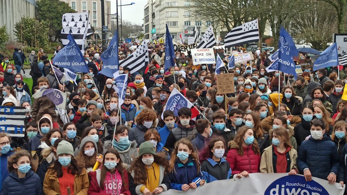 manifestadeg-eil-derez-20.02.2021-brest_152527975_3981138095251391_6322005747625883067_o